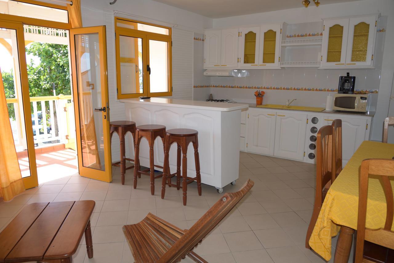Maison Duplex "Josue" Vue Sur Marina Grand-Bourg  Exteriér fotografie